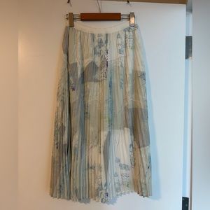 Aritzia Babaton pleated midi skirt, size S